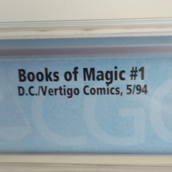 D.C. Vertigo Books of Magic #1 CGC graded 9.4 White Pages - Picture 8 of 10